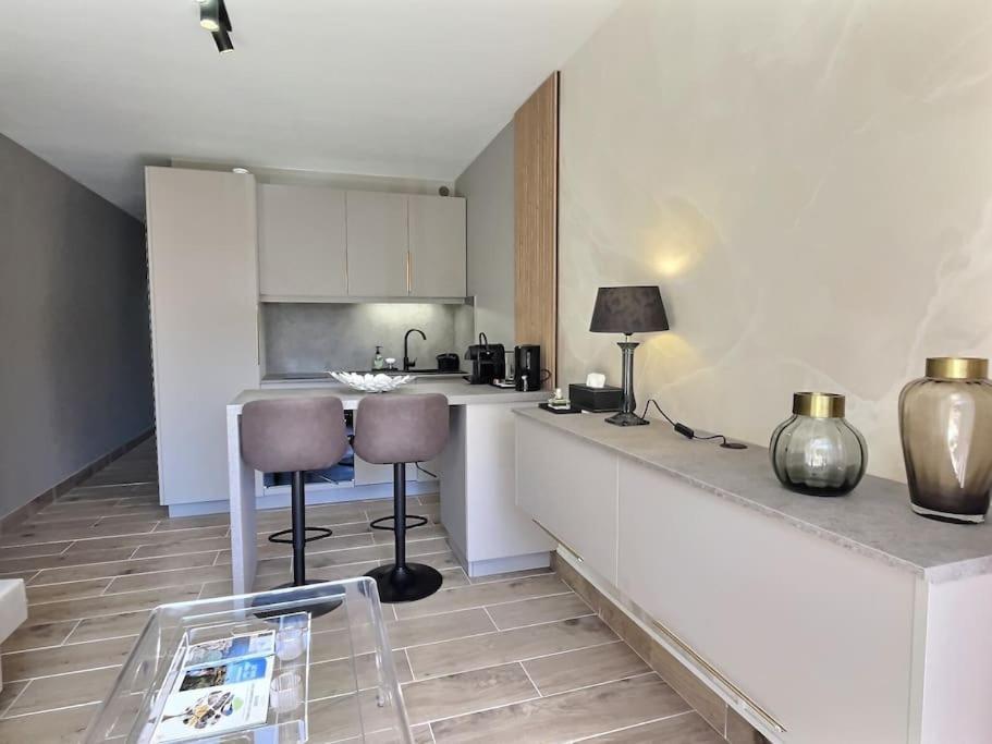 Le P'tit Cocon: / Terrasse / Parking Appartement